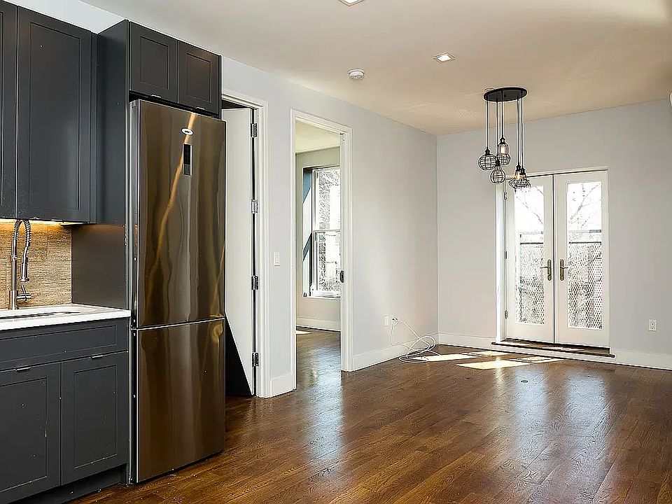 3 bed · 1 bath in Bedford-Stuyvesant, Brooklyn