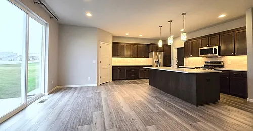 W217N6176 Masters Dr — Photo 3