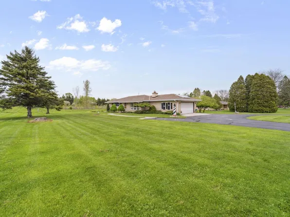 5912 Eastwood LANE, Grafton, WI 53024