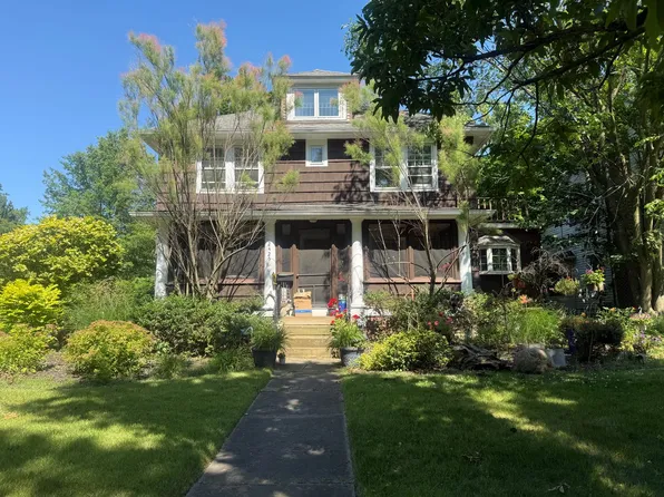 2425 Demington Dr #2666, Cleveland, OH 44106