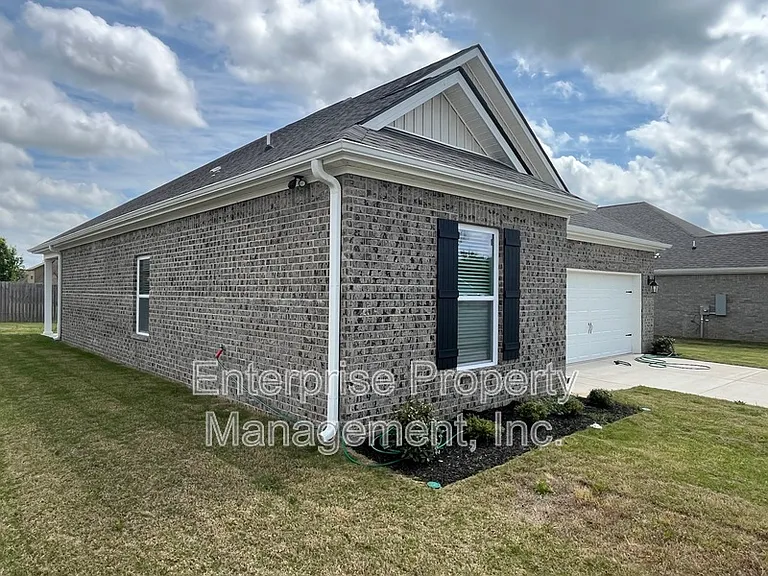 265 Kipling Dr — Photo 4