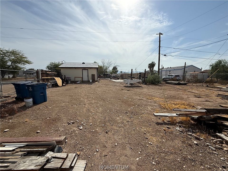 2nd image of 400 Rio Grande Way
