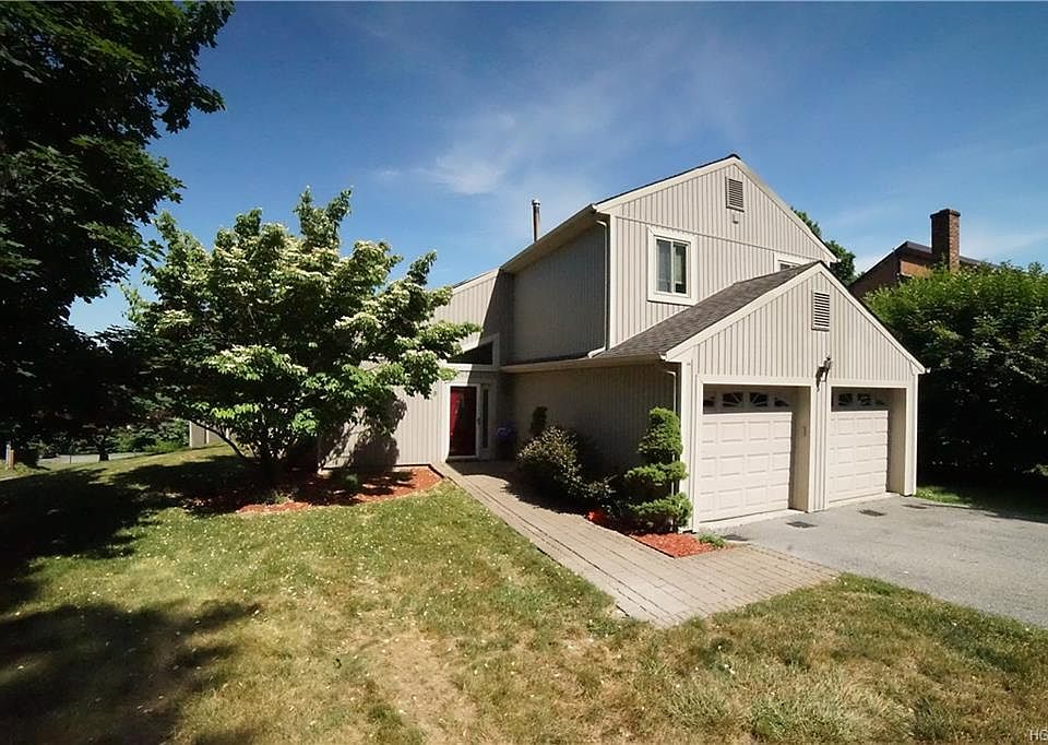 1st image of 19 Arlington Dr