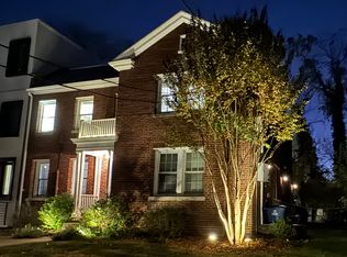 2220 40th Pl NW APT 4, Washington, DC 20007