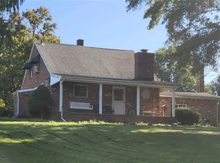 3764 Hayes Rd, Dorset, OH 44032