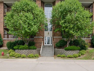 Cascade Lane - 1340 SF - 2B2B - Virtual Tour