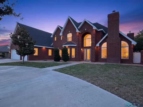 13 Granite Cir, Roswell, NM 88201