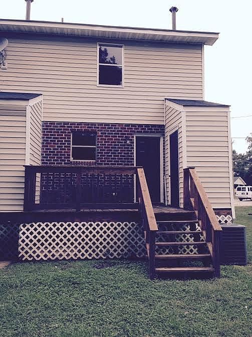 1318 Ruth Back porch