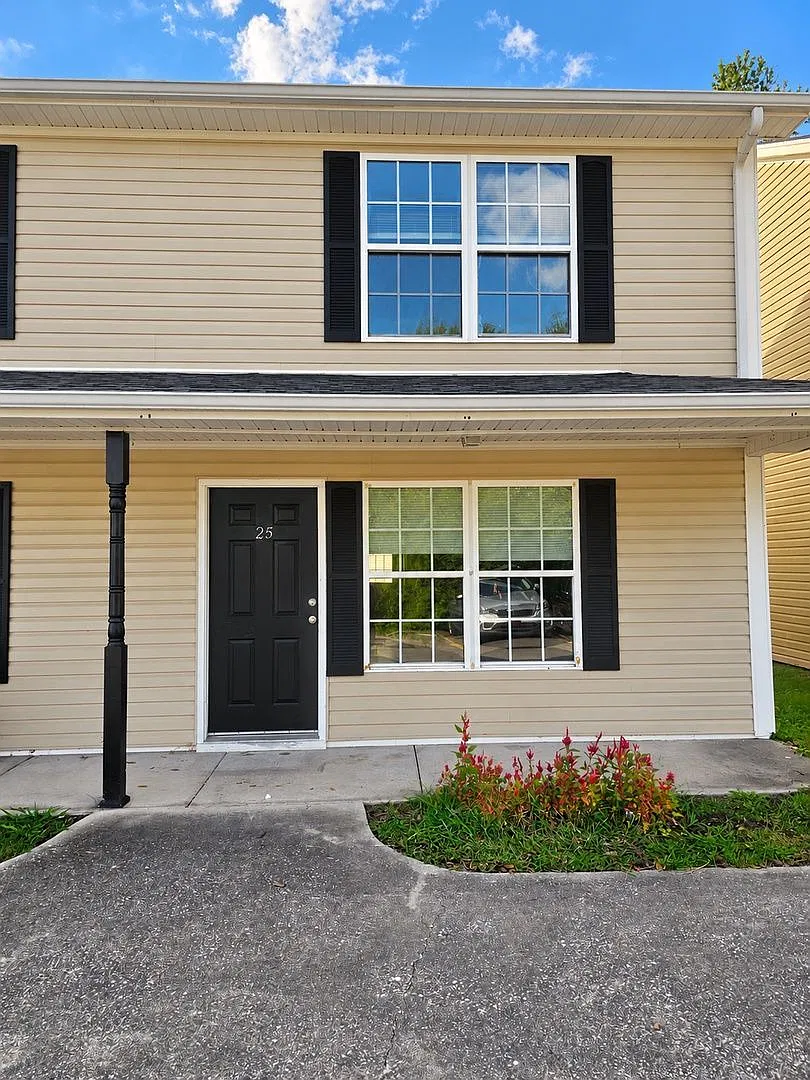 2 bed, 1.5 bath, 1000 sqft, $1,125 — Photo 1