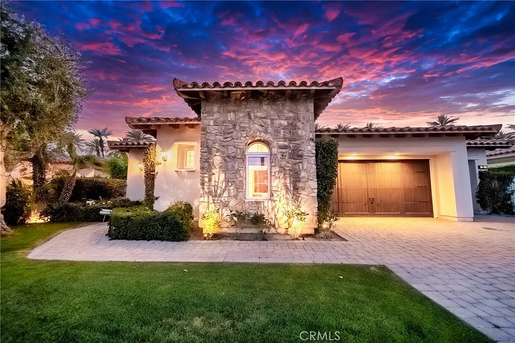 3 bed, 2987 sqft, $7,775 — Photo 4
