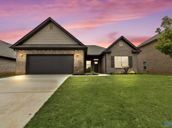 235 Holt St, Meridianville, AL 35759