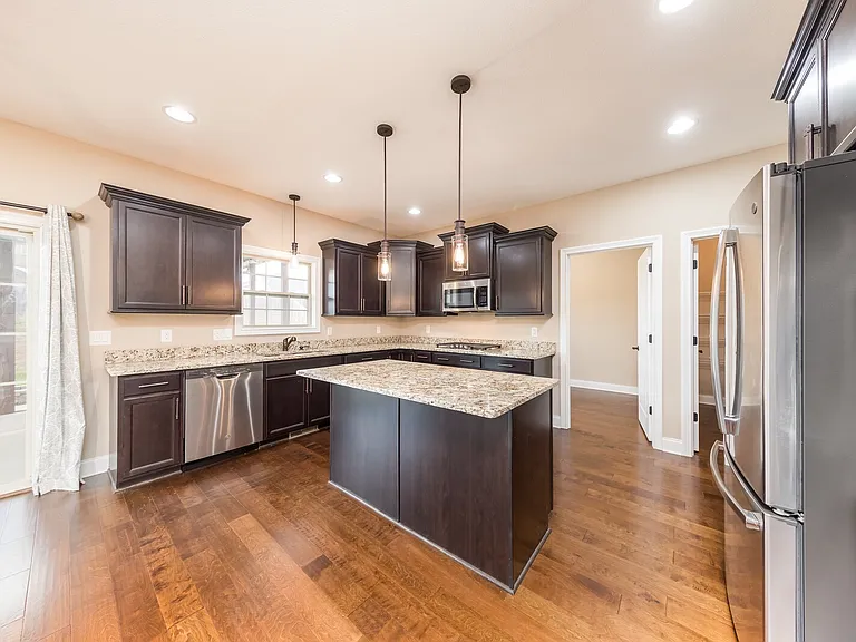120 Overcrest Ct — Photo 31