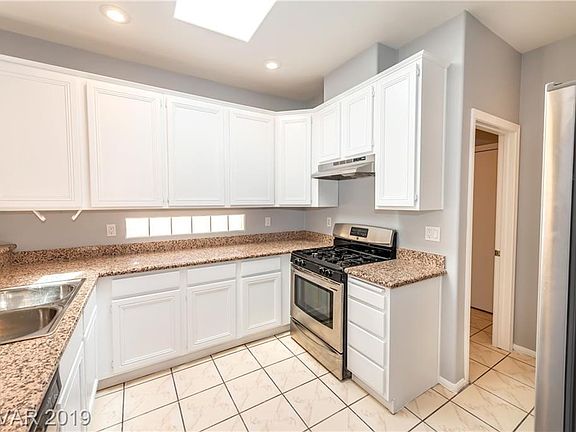 2nd image of 9857 Bradford Summit St