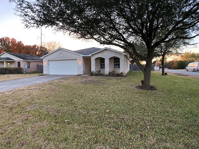 117 Sydney's Way, Buda, TX