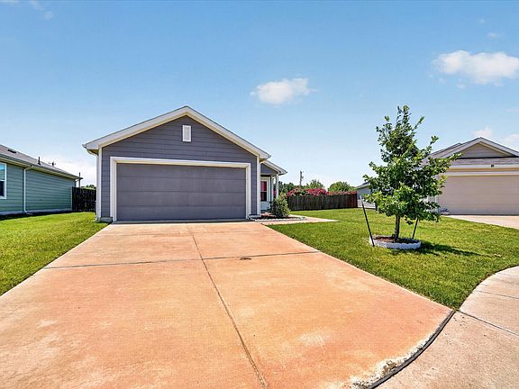 2nd image of 5306 Curwood Dr