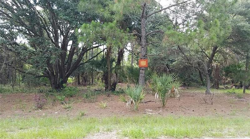 2nd image of 3439 Henderson Ln