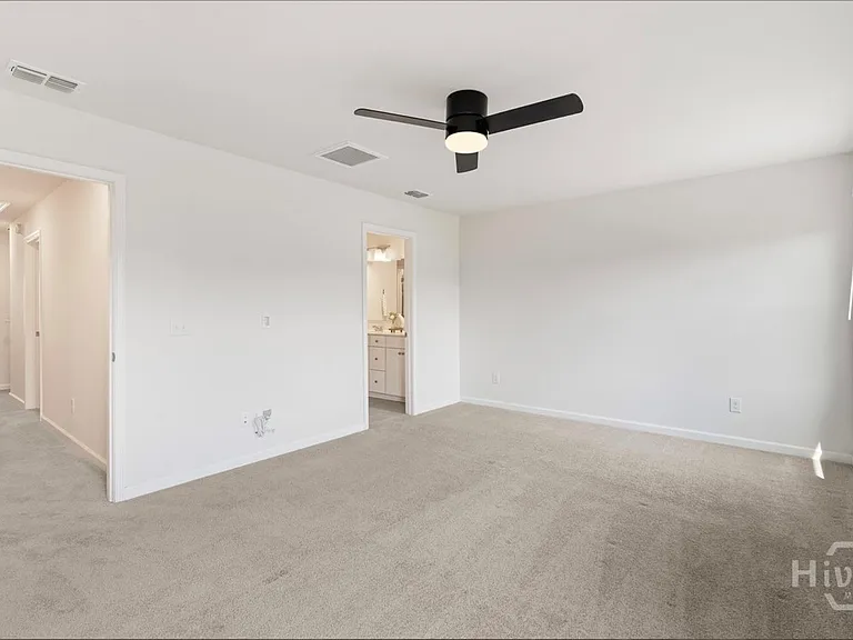 149 Benelli Dr — Photo 11