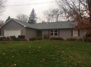 502 Bailey Dr, Big Rapids, MI