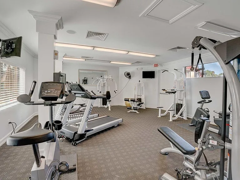 100 Uno Lago Dr #402 — Photo 33