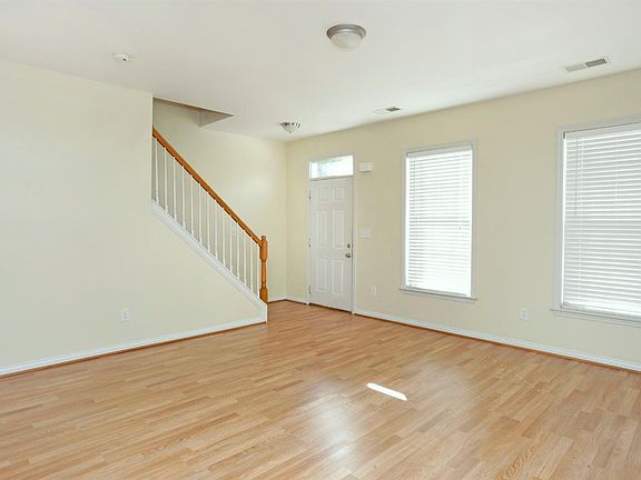 3rd image of 1145 Appian Crossing Way APT 202