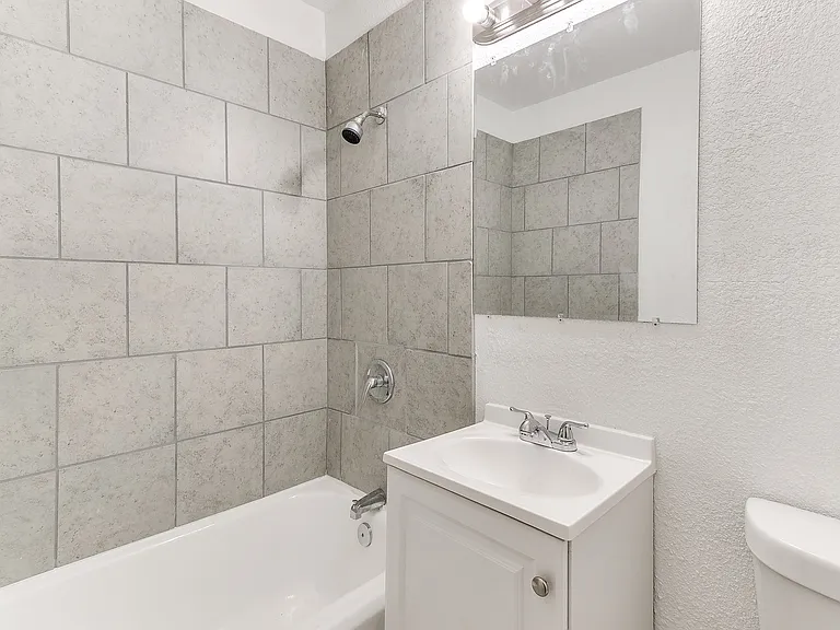 1321 Bellevidere Dr — Photo 6