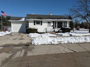 1015 N 29th St, Sheboygan, WI 53081