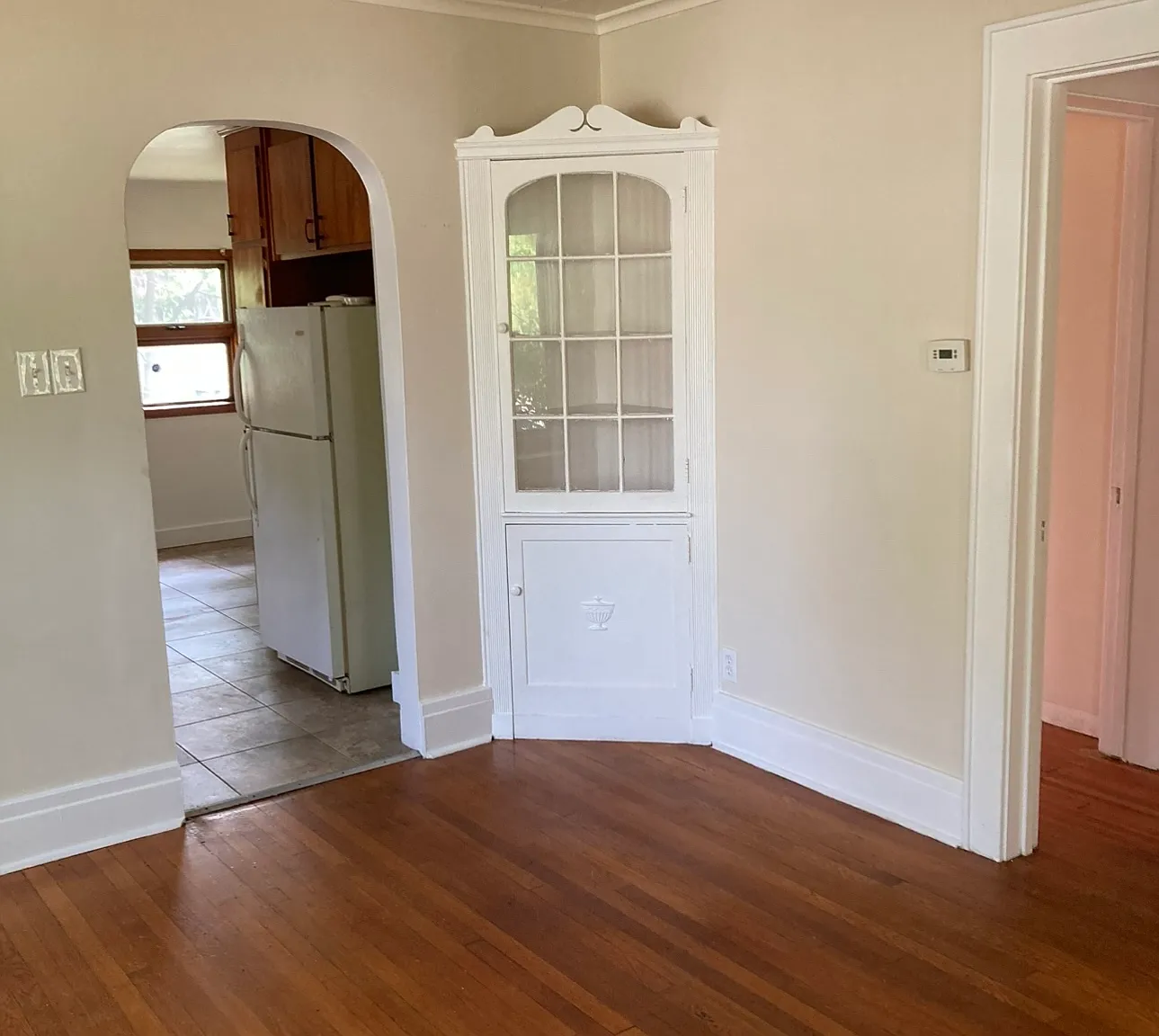 2 bed, 1015 sqft, $1,800 — Photo 3