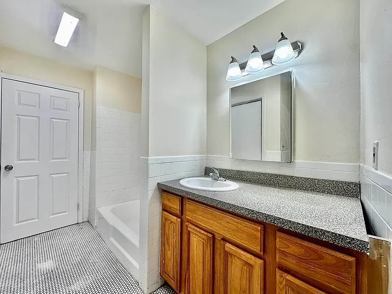 60 Hopkins Ave #2 — Photo 6