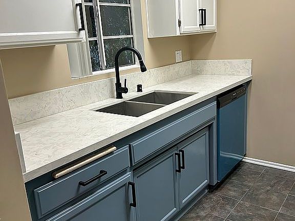 2nd image of 4435 Coldwater Canyon Ave APT 106