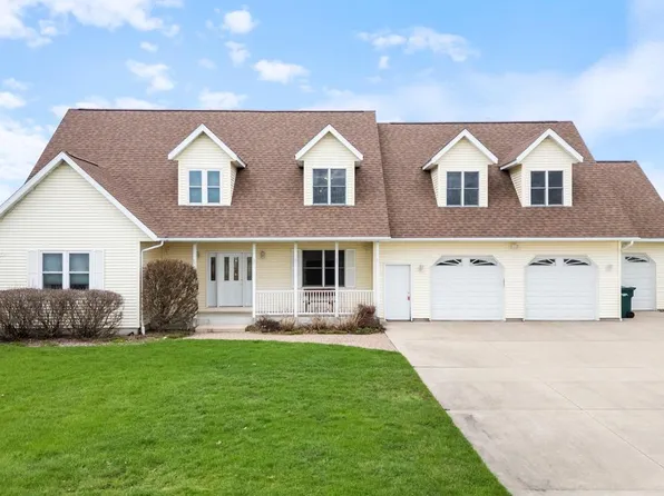 112104 WINTERBERRY CIRCLE, Marshfield, WI 54449