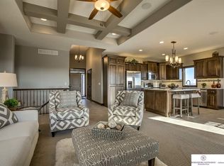 12203 Pintail Dr, Papillion, NE 68046