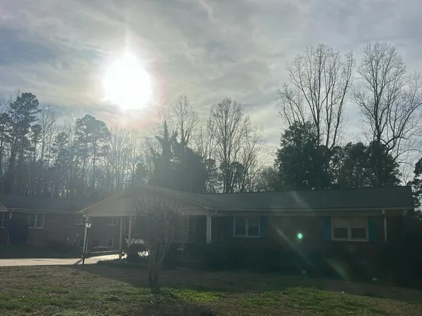 406 Myra Ln, Cherryville, NC 28021