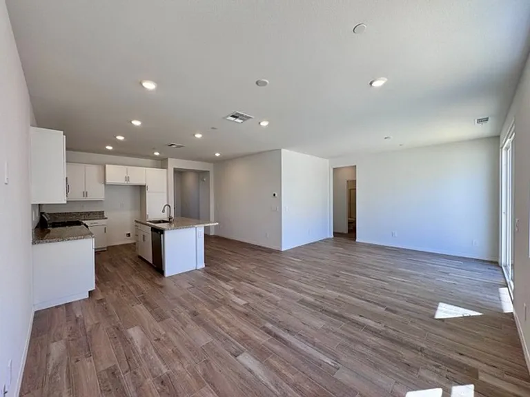 30045 Sunset Pier Dr — Photo 12
