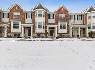 2911 Henley Ln, Naperville, IL 60540