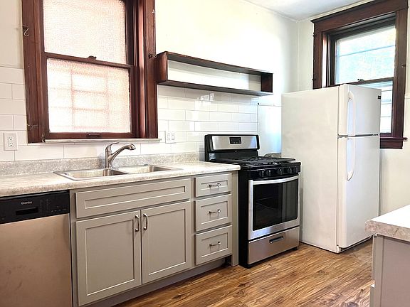 4th image of 5877 Washington Blvd
