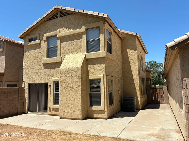 1909 N 106th Ln — Photo 38