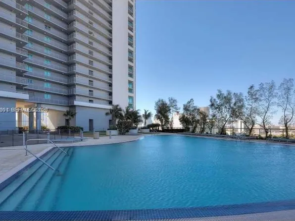888 Biscayne Blvd APT 1811, Miami, FL 33132