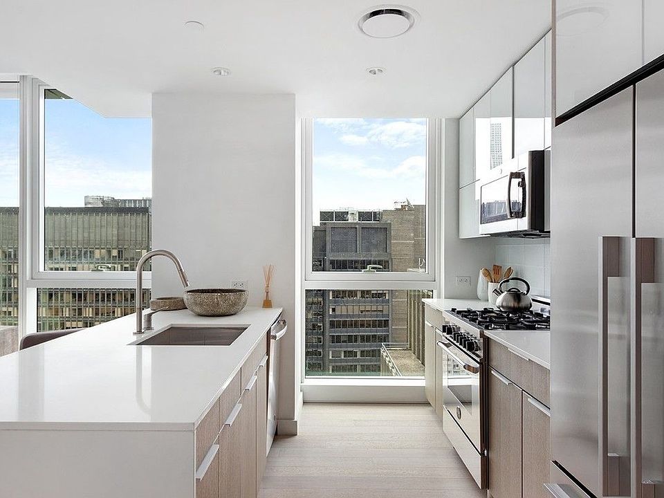 1st image of 242 W 53rd St APT 19J