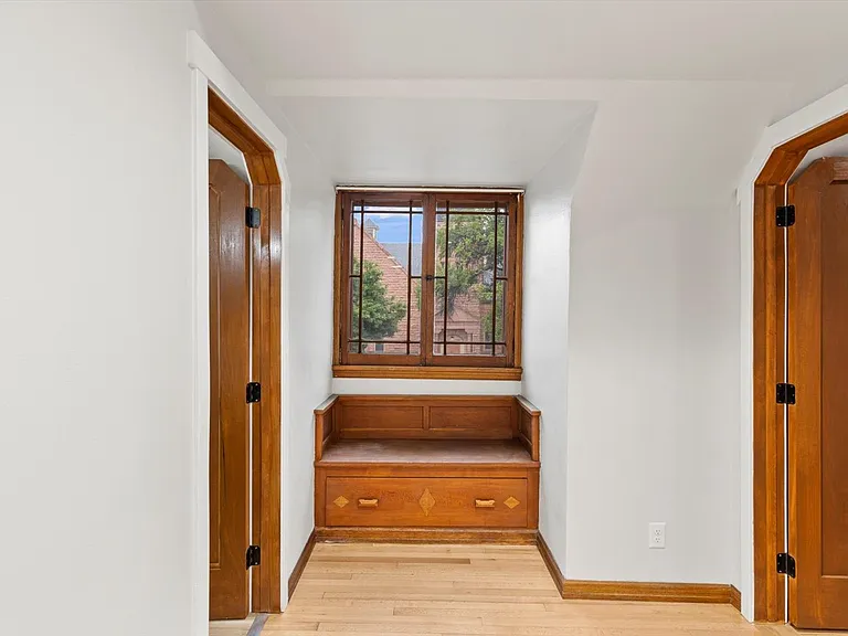 700 Macon Ave — Photo 20