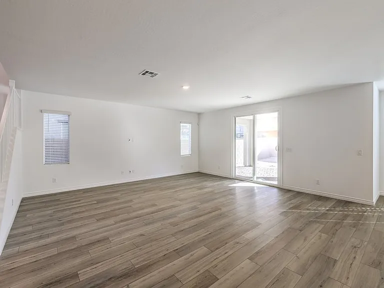 4445 Panoramic View Ave — Photo 16