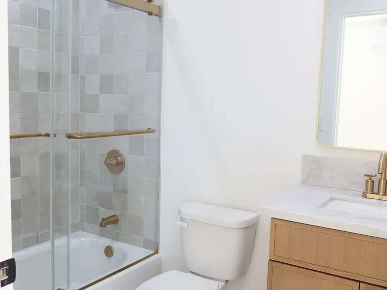 1734 N Taft Ave #5 — Photo 11