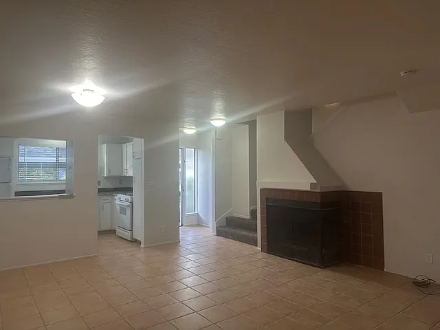 1200 Capitola Rd #5 — Photo 6
