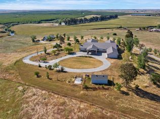 19642 Milton Rd, Farmington, CA 95230