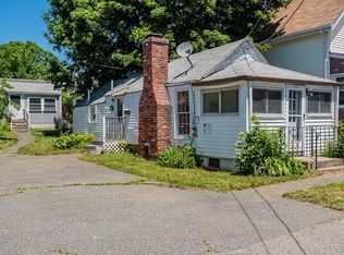 118 Charles St, Quincy, MA 02169