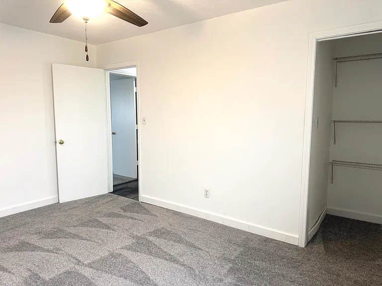 2071 S Nucor Rd #200 — Photo 12