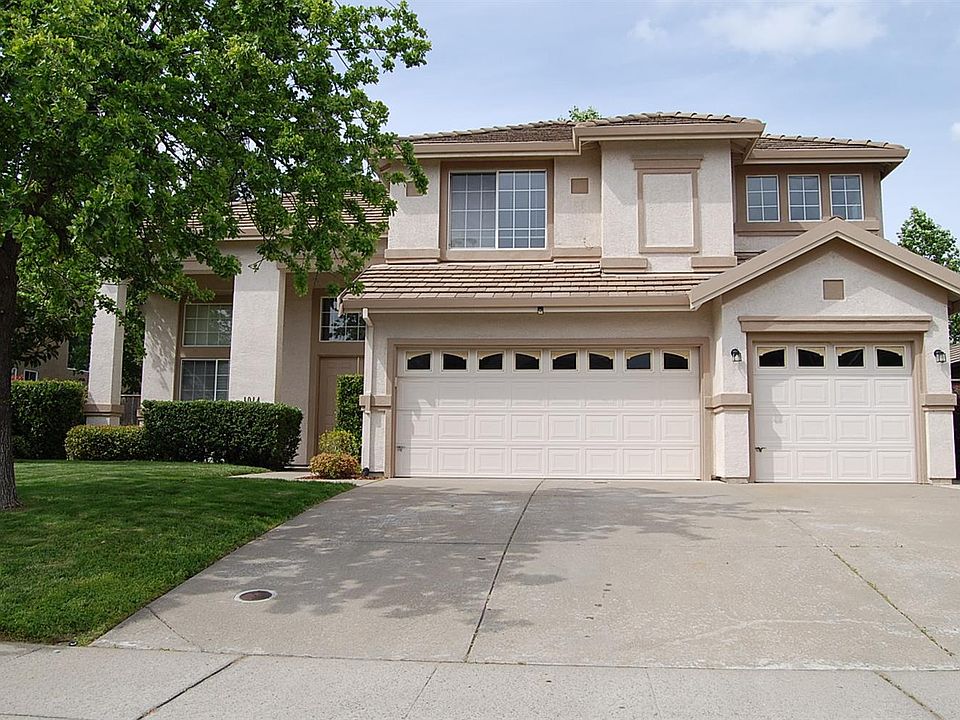 1st image of 1014 Callawassie Way