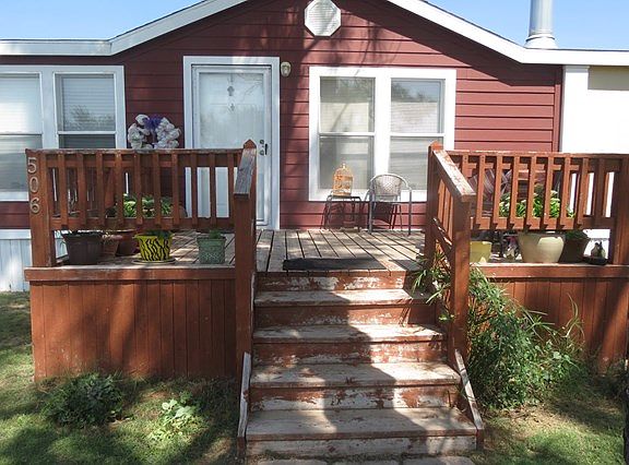 2nd image of 506 W 57th St