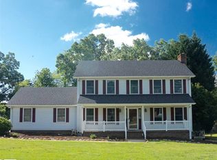 111 Foxhound Rd, Simpsonville, SC 29680