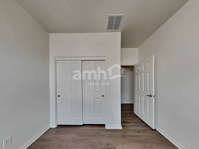 18641 W Mission Ln — Photo 20