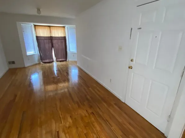 225 Belvidere Avenue image 6 of 18